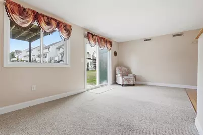100 Merrimack Avenue #117, Dracut, MA 01844 - Photo 5