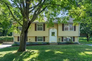 85 Tower St, Hudson, MA 01749 - Photo 1