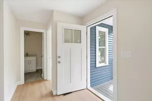 9 Jasmine Wy, Bridgewater, MA 02324 - Photo 3