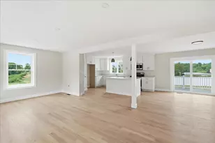 9 Jasmine Wy, Bridgewater, MA 02324 - Photo 5