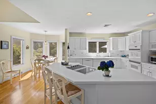 13 Driftwood Cir, Mashpee, MA 02649 - Photo 7