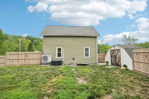 185 W Main St, Millbury, MA 01527 - Photo 27