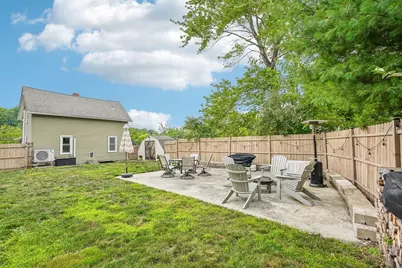 185 West Main St, Millbury, MA 01527 - Photo 25
