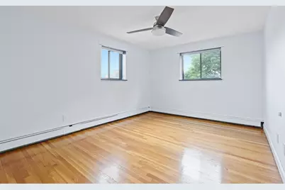 8 Riverside St #3-3, Watertown, MA 02472 - Photo 7