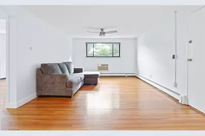 8 Riverside St #3-3, Watertown, MA 02472 - Photo 5