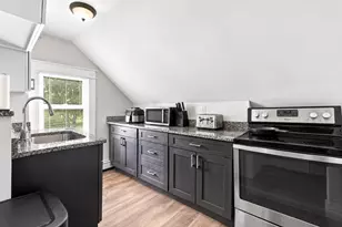 141-143 Field St, New Bedford, MA 02740 - Photo 17