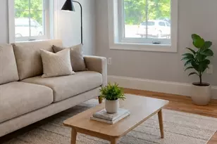 26 Alfred St, Medford, MA 02155 - Photo 3