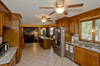 82 Pilgrim Rd, East Longmeadow, MA 01028 - Photo 15