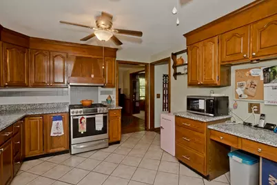 82 Pilgrim Rd, East Longmeadow, MA 01028 - Photo 17