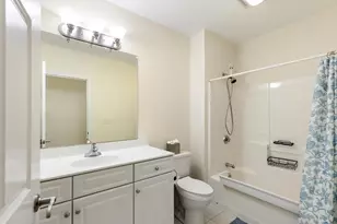295 Salem St, Woburn, MA 01801 - Photo 15
