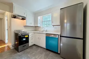 21 Park Ave, Foxboro, MA 02035 - Photo 1