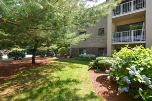14 Bourbon St, Peabody, MA 01960 - Photo 27