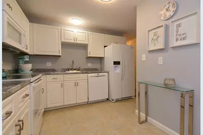 14 Bourbon St. #31, Peabody, MA 01960 - Photo 7