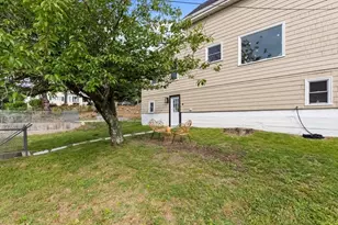 26 Central Ave, Malden, MA 02148 - Photo 27