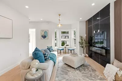 26 Central Avenue, Malden, MA 02148 - Photo 3