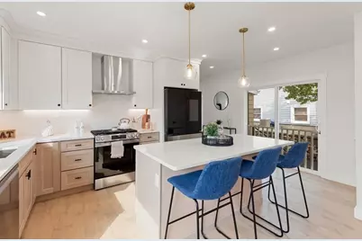 26 Central Avenue, Malden, MA 02148 - Photo 7