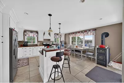 112 Spruce St, Middleborough, MA 02346 - Photo 3
