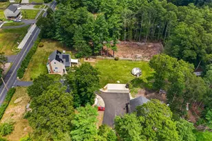 112 Spruce St, Middleborough, MA 02346 - Photo 1