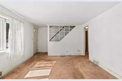 308 Pleasant St, Stoughton, MA 02072 - Photo 5