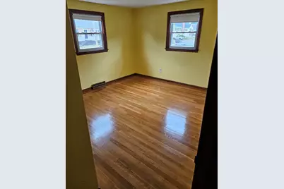 135 Crane St, Dedham, MA 02026 - Photo 5