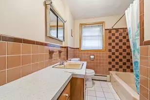 5 Hull Dr, Saugus, MA 01906 - Photo 19