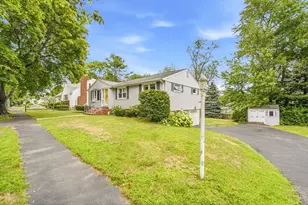 5 Hull Dr, Saugus, MA 01906 - Photo 33