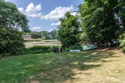 27 Elm Street, Leominster, MA 01453 - Photo 23