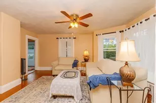 27 Elm St, Leominster, MA 01453 - Photo 9