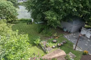 27 Elm St, Leominster, MA 01453 - Photo 31