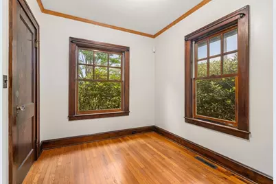 42 Harris St, Amherst, MA 01002 - Photo 9