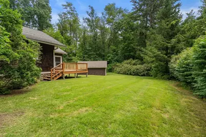 42 Harris St, Amherst, MA 01002 - Photo 27