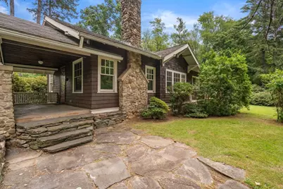 42 Harris St, Amherst, MA 01002 - Photo 23
