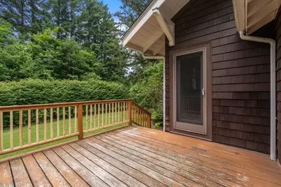 42 Harris St, Amherst, MA 01002 - Photo 29