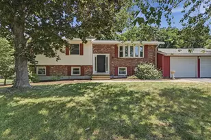 7 San Mateo Dr, Chelmsford, MA 01824 - Photo 1