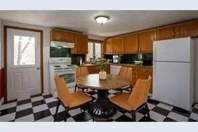 87 Winthrop St, Rehoboth, MA 02769 - Photo 13