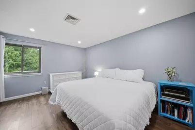 307 Amherst St #2, Nashua, NH 03063 - Photo 17