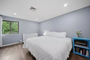 307 Amherst St, Nashua, NH 03063 - Photo 17