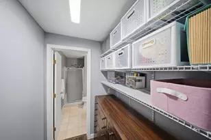 307 Amherst St, Nashua, NH 03063 - Photo 21