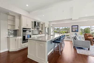 201 Elliott #200, Beverly, MA 01915 - Photo 11