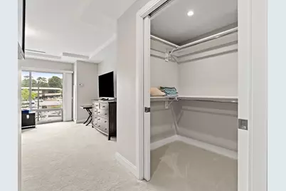 201 Elliott #200, Beverly, MA 01915 - Photo 21