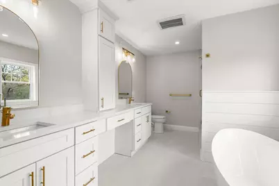 13 Whitman Circle #13, Bellingham, MA 02019 - Photo 5