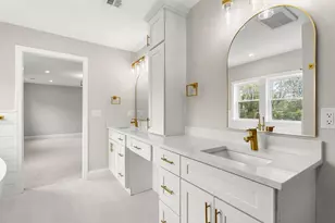 13 Whitman Cir, Bellingham, MA 02019 - Photo 7