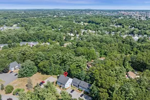 68 Lantern Ln, Dracut, MA 01826 - Photo 9