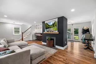 342 Franklin St, Framingham, MA 01702 - Photo 5