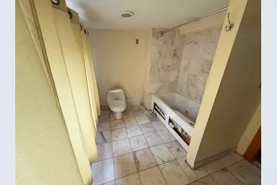 33 Avalon St, Revere, MA 02151 - Photo 7