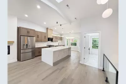 89 Trenton St #3, Boston, MA 02128 - Photo 9