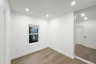 89 Trenton St, Boston, MA 02128 - Photo 21