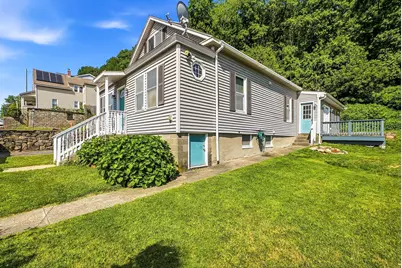 55 Chilmark St, Worcester, MA 01604 - Photo 3