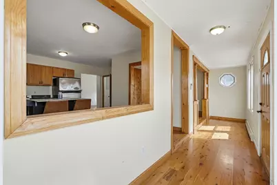 55 Chilmark St, Worcester, MA 01604 - Photo 9