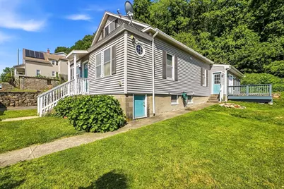 55 Chilmark St, Worcester, MA 01604 - Photo 3